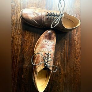 BED|STU Women’s Distressed Brown Leather Oxfords
